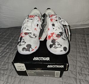 Onitsuka Tiger by Asics Kids Sneakers - White and Black with Red Accents